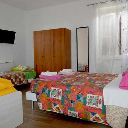 Roma Sister Hotel Luaran gambar