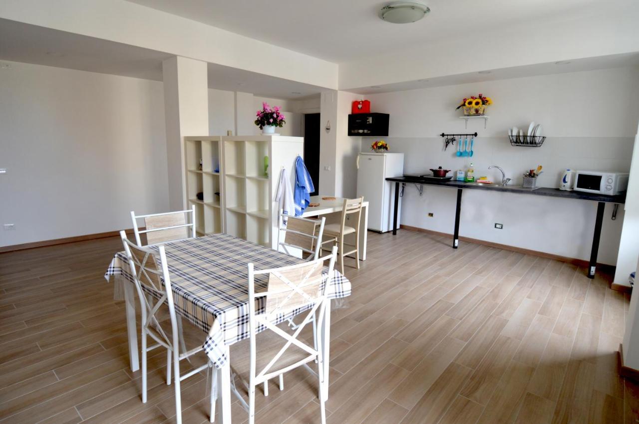 Roma Sister Hotel Luaran gambar