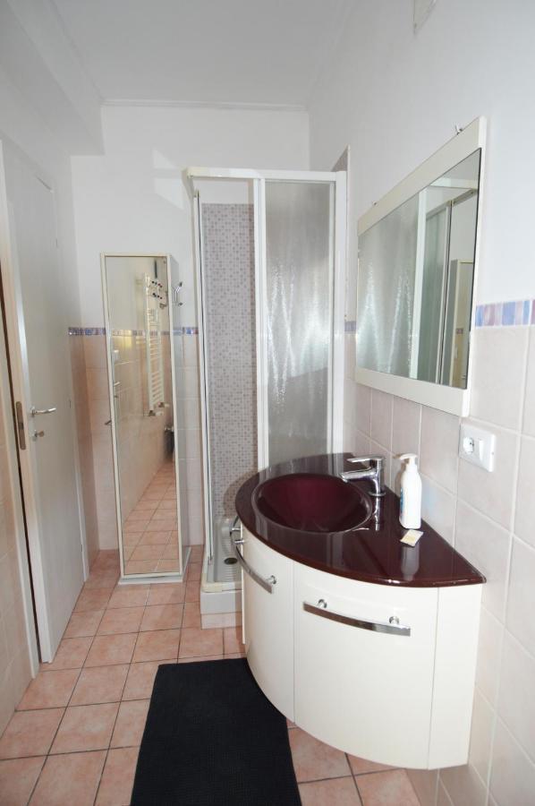 Roma Sister Hotel Luaran gambar